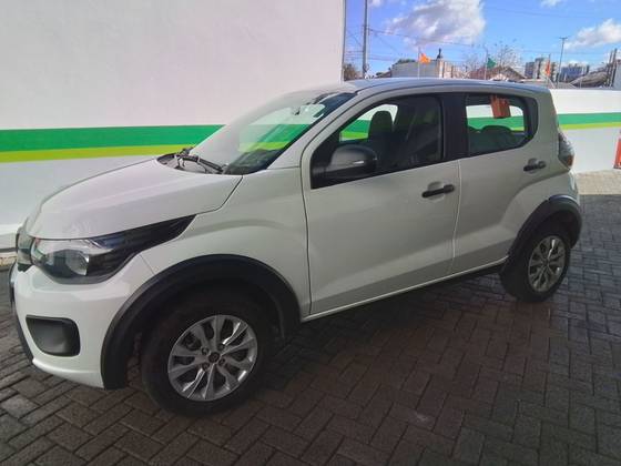 FIAT MOBI 1.0 EVO FLEX LIKE. MANUAL FIAT MOBI 1.0 EVO FLEX LIKE. MANUAL